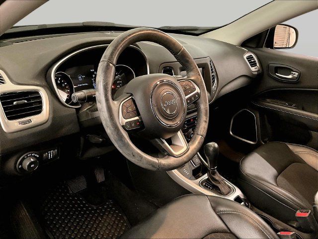 Used 2019 Jeep Compass Latitude w/ Popular Equipment Group AWD/4WD image 12