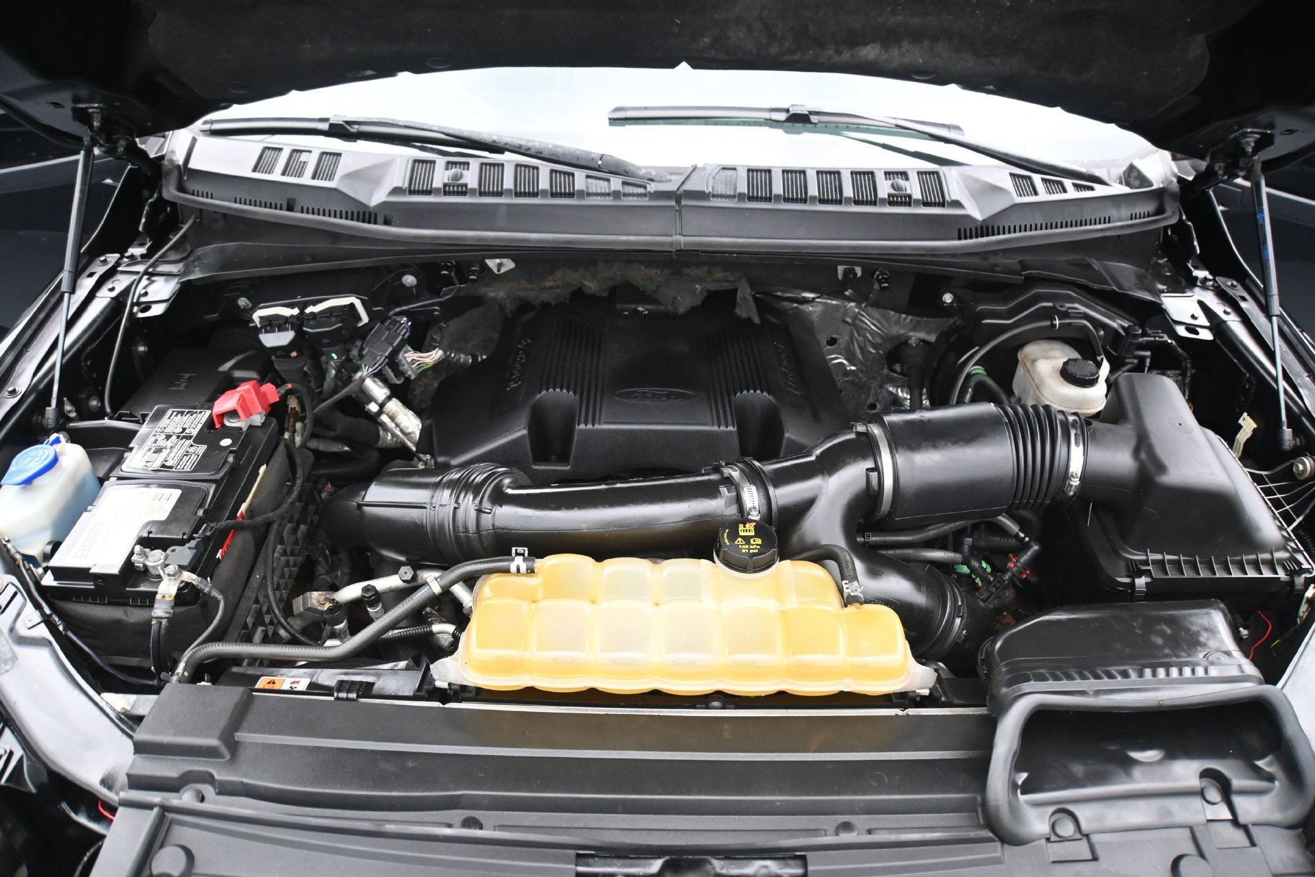 Used 2017 Ford F150 Limited AWD/4WD image 29