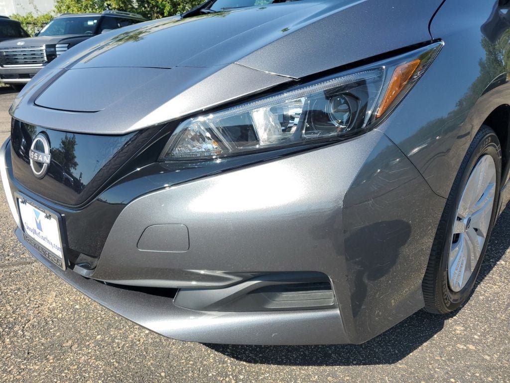 Used 2025 Nissan Leaf S FWD image 11