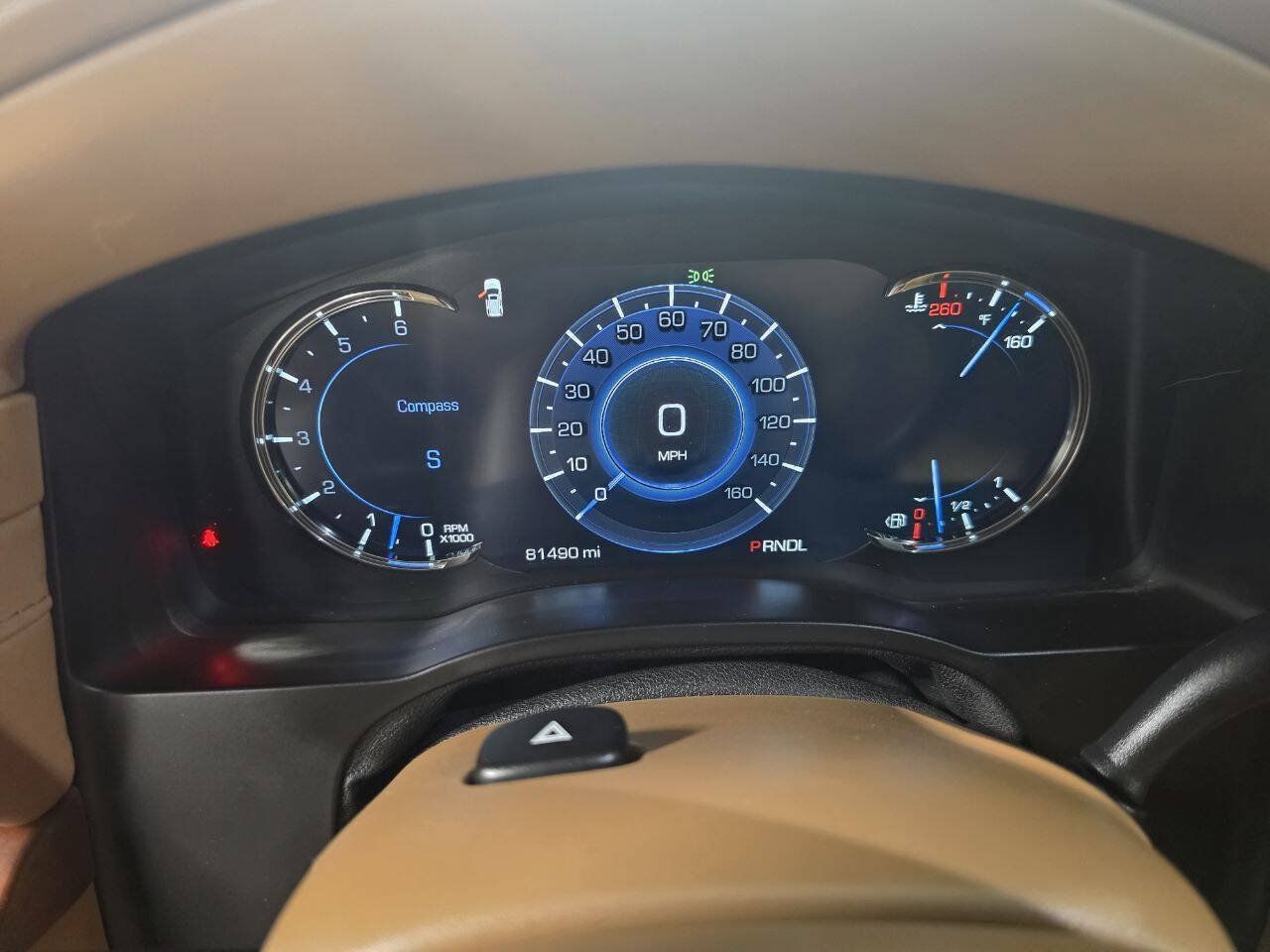 Used 2017 Cadillac Escalade Platinum AWD/4WD image 36