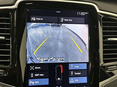 Used 2017 Volvo XC90 T6 Momentum w/ Vision Package AWD/4WD image 24