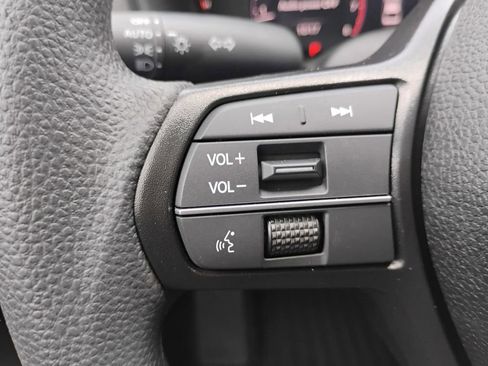 New 2025 Honda Accord SE image 28