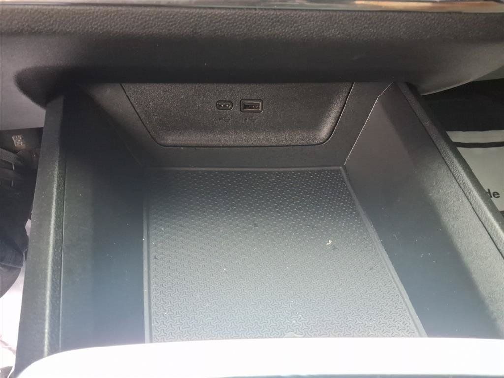 Used 2025 Chevrolet Equinox LT AWD/4WD image 12