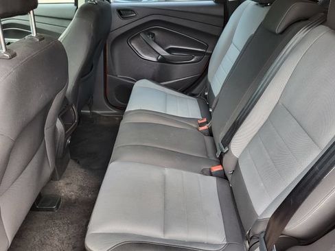 Used 2019 Ford Escape S FWD image 22