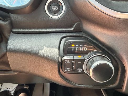 Used 2020 RAM 1500 Big Horn AWD/4WD image 29