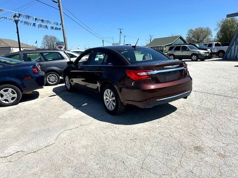 Used 2013 Chrysler 200 Touring image 7