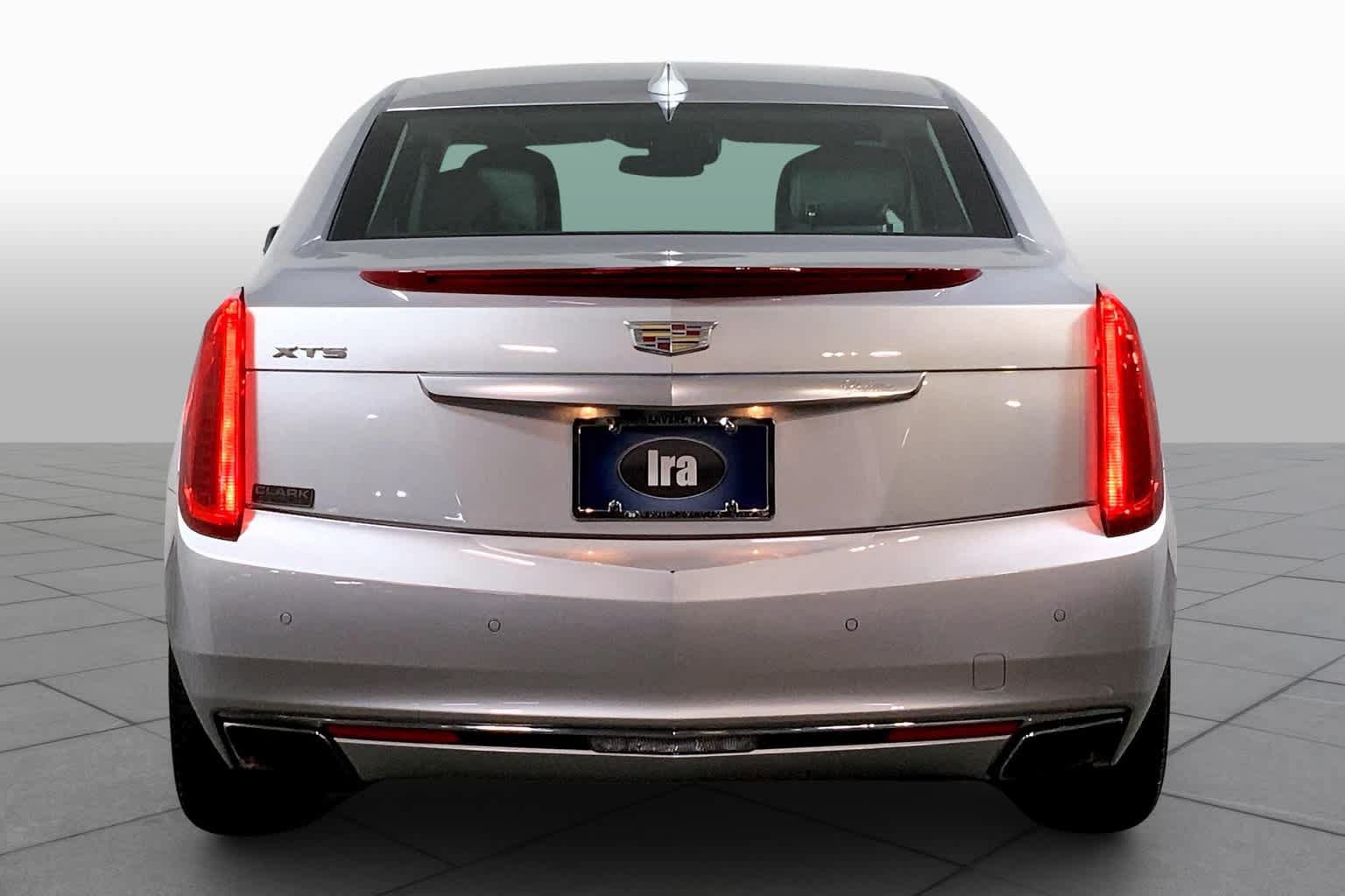 Used 2016 Cadillac XTS Luxury w/ Driver Awareness Package FWD image 4