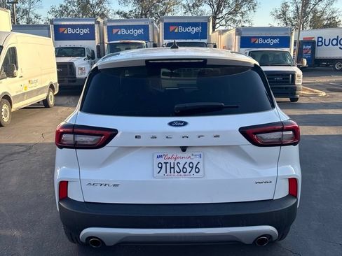 Used 2025 Ford Escape Active AWD/4WD image 5