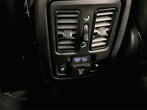 Used 2024 Dodge Durango Citadel image 31