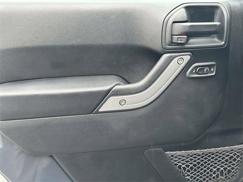 Used 2017 Jeep Wrangler Unlimited Sahara w/ Dual Top Group image 24