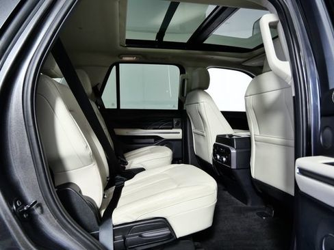 Certified 2021 Ford Expedition Platinum AWD/4WD image 13