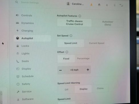 Used 2025 Tesla Model Y Long Range image 12