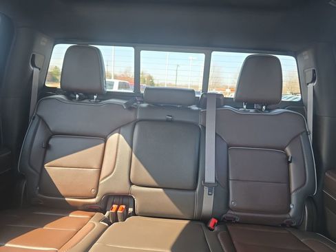 Used 2024 GMC Sierra 2500 Denali w/ Denali Reserve Package image 41