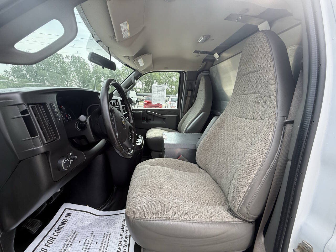 Used 2020 Chevrolet Express 2500 w/ Driver Convenience Package RWD image 21