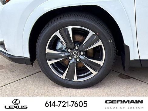 New 2026 Lexus UX 300h AWD image 14