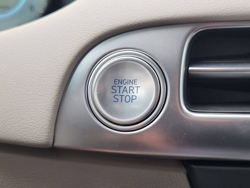 Certified 2025 Hyundai Palisade Calligraphy FWD image 21