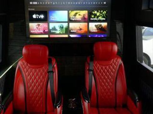 Used 2015 Mercedes-Benz Sprinter 2500 image 19