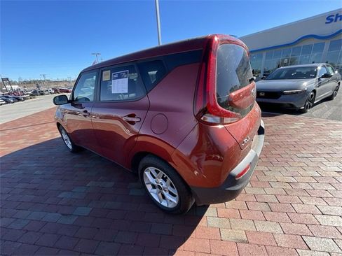 Used 2021 Kia Soul S image 14