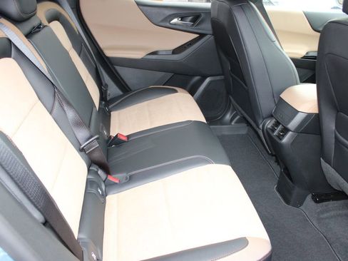 New 2026 Chevrolet Equinox ACTIV image 23