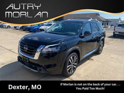 Used 2024 Nissan Pathfinder Platinum