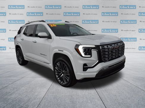 Used 2026 GMC Terrain Denali w/ LPO, Floor Liner Package AWD/4WD image 3