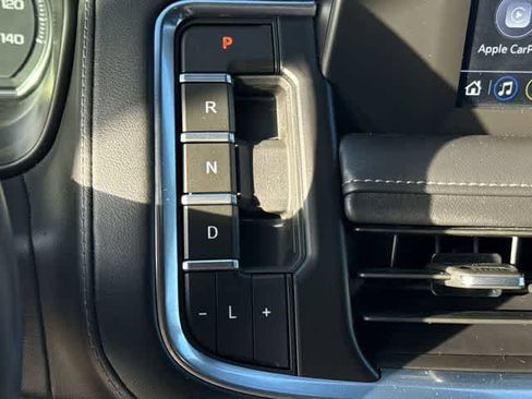 Used 2024 Chevrolet Tahoe LS AWD/4WD image 28