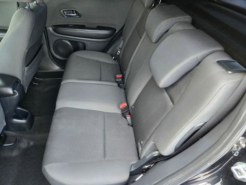 Used 2022 Honda HR-V Sport image 10