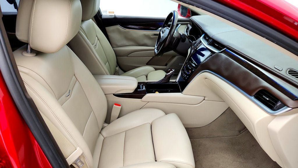Used 2014 Cadillac XTS Luxury w/ Driver Awareness Package FWD image 23