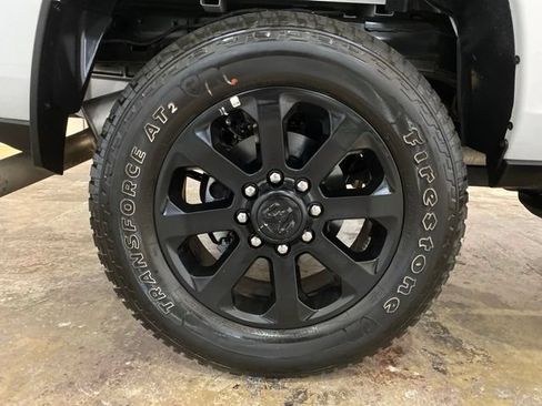 Used 2026 RAM 2500 Big Horn AWD/4WD image 27