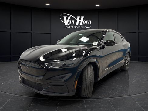 Used 2025 Ford Mustang Mach-E Premium AWD/4WD image 3