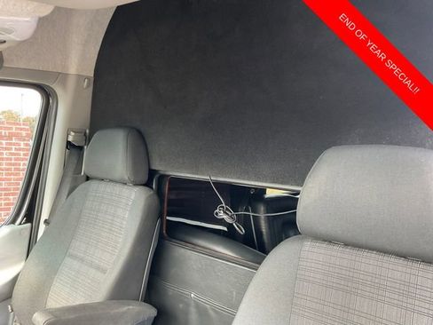 Used 2016 Mercedes-Benz Sprinter 2500 image 12