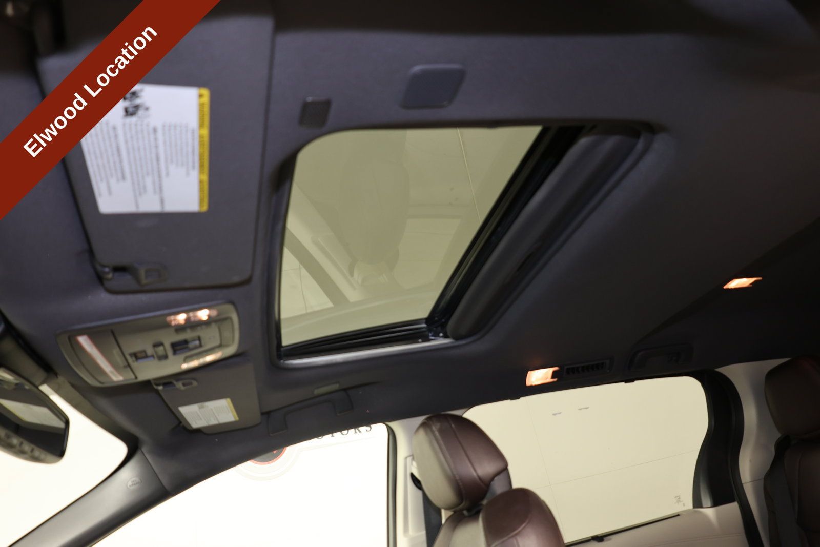 Used 2023 Toyota Sienna Platinum w/ Protection Package (TMS) AWD/4WD image 14