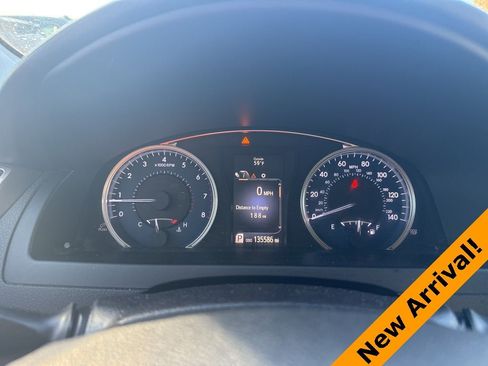 Used 2017 Toyota Camry LE image 11