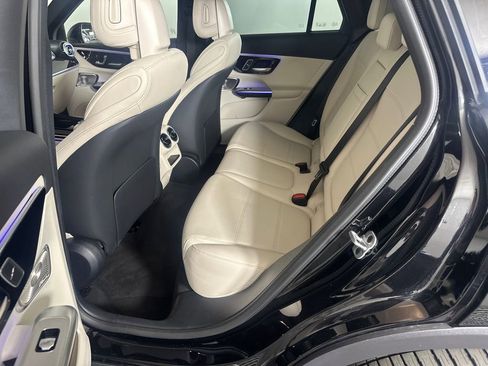 Certified 2026 Mercedes-Benz GLC 300 4MATIC image 23