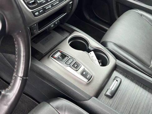 Used 2023 Honda Ridgeline RTL-E image 14