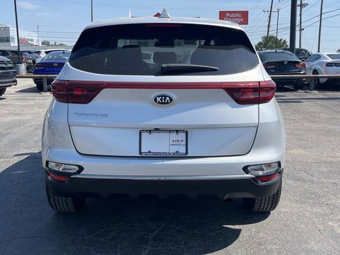 Used 2020 Kia Sportage LX AWD/4WD image 6