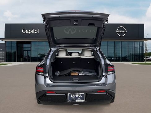 New 2026 Nissan Leaf SV+ image 9