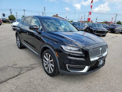 Used 2019 Lincoln Nautilus Select AWD/4WD image 11