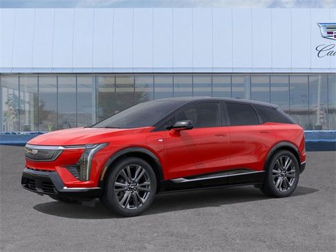 New 2025 Cadillac Optiq Sport 2 w/ LPO, Floor Liner Package image 2