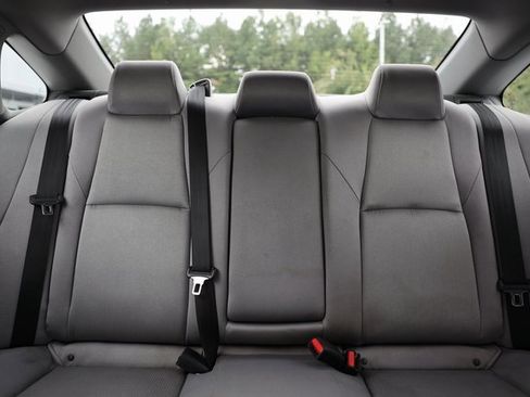 Used 2020 Honda Accord LX image 34