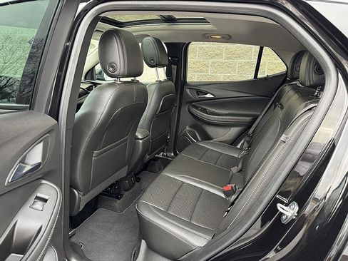 Used 2023 Buick Encore GX Essence w/ Experience Buick Package image 19