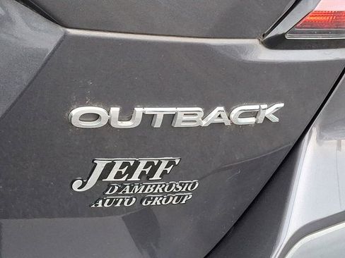 Used 2020 Subaru Outback Premium image 32