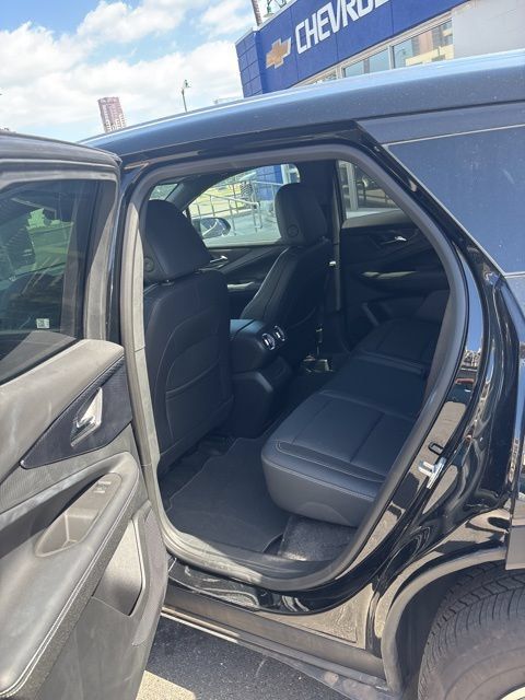 Used 2024 Chevrolet Blazer EV LT AWD/4WD image 4