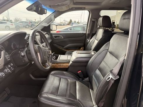 Used 2017 GMC Yukon Denali w/ Open Road Package image 10