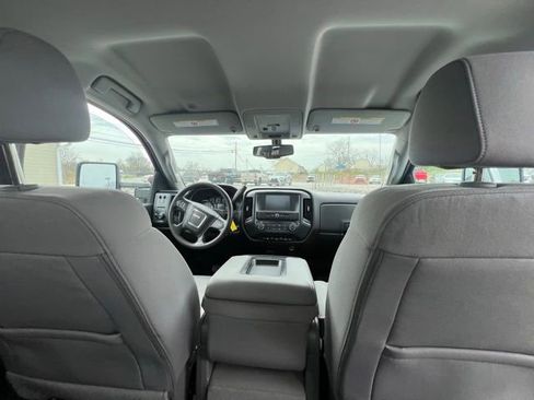 Used 2018 GMC Sierra 2500 4x4 Double Cab w/ Sierra Convenience Package image 10