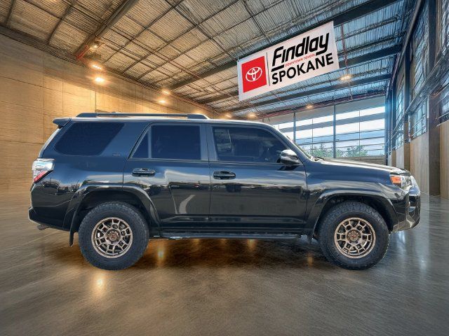 Certified 2021 Toyota 4Runner SR5 Premium AWD/4WD image 4