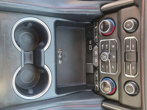 Used 2022 Chevrolet Suburban RST w/ Luxury Package RWD image 40