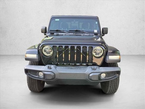 Used 2023 Jeep Gladiator Sport AWD/4WD image 2