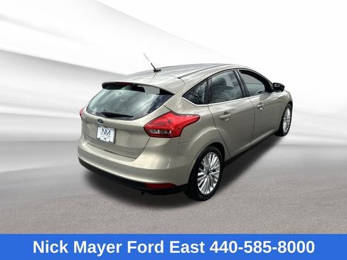 Used 2015 Ford Focus Titanium image 7