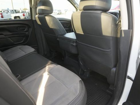 Used 2021 Nissan Titan S w/ S Utility Package image 14